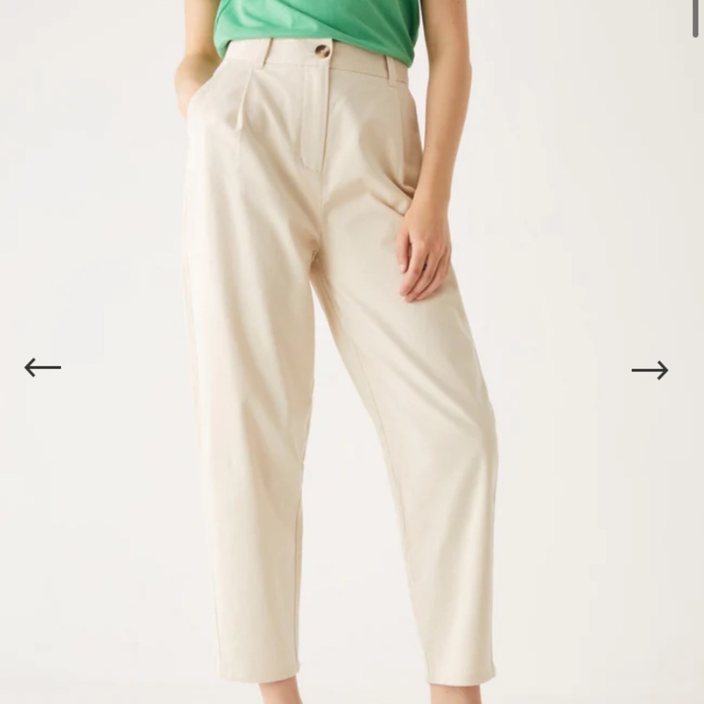 Frank and Oak - Amelia Balloon Fit Pant in Beige, 00